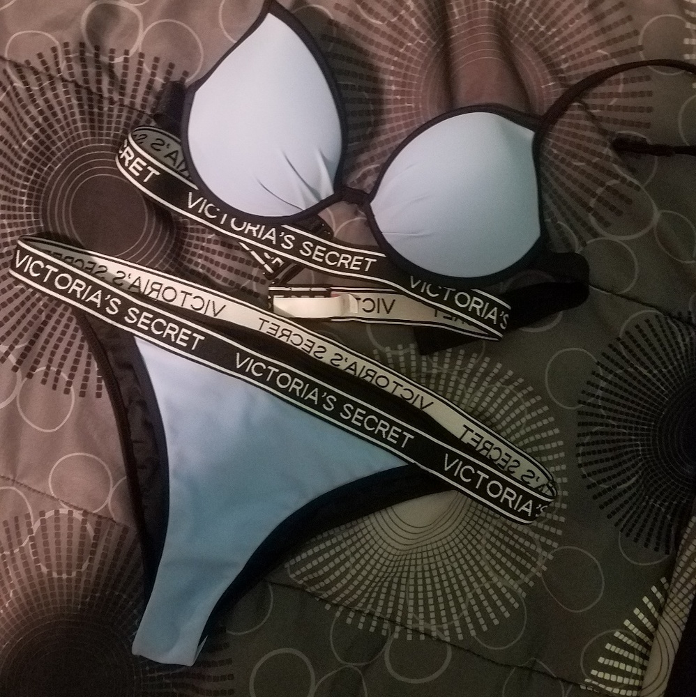 Logo Victoria's secret bikini